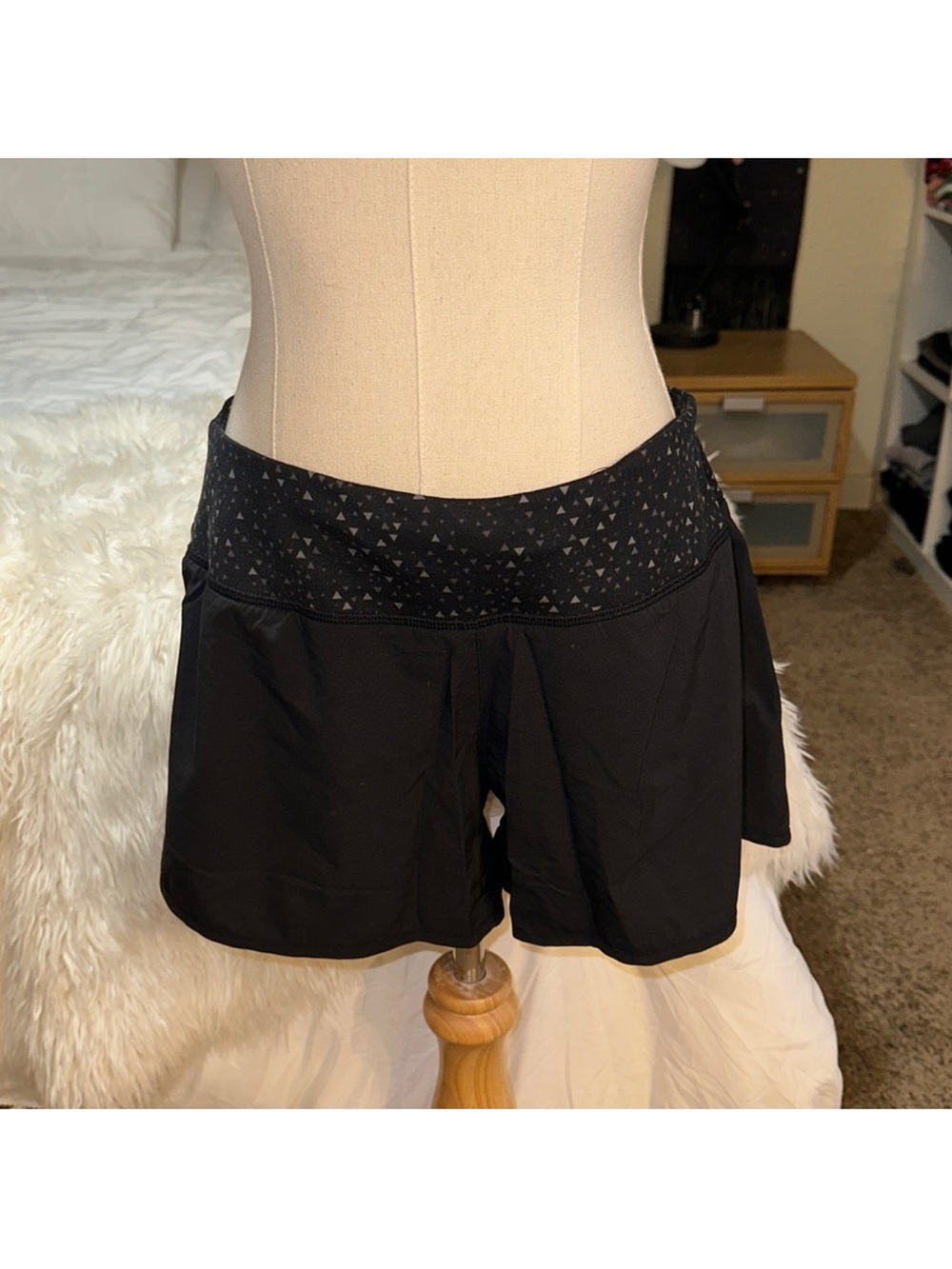 Nike Black Women's Athletic Shorts with Laser-Cut Waistband